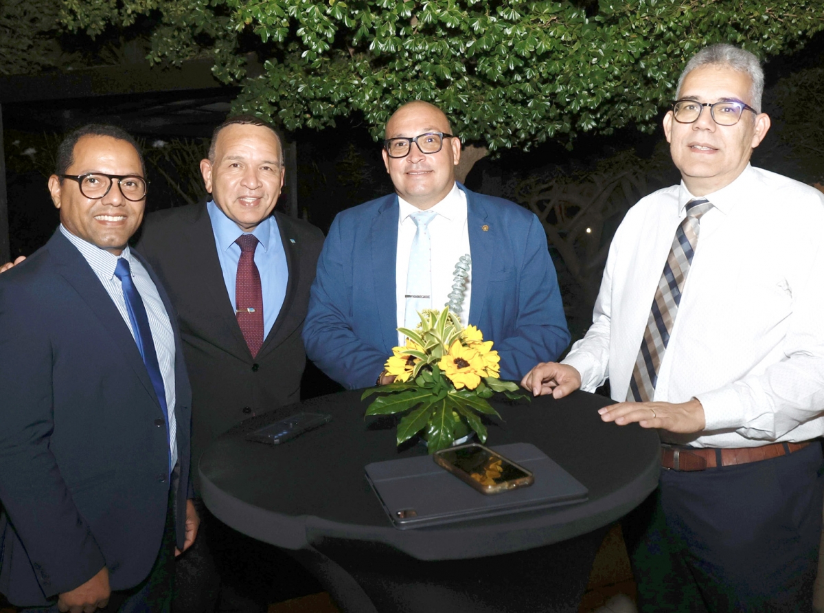 Gran ceremonia di apertura di Aña Academico 2022-23 na Universidad di Aruba