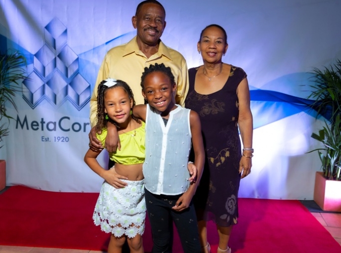 Wendell Bennett a cumpli 50 aña di servicio den MetaCorp