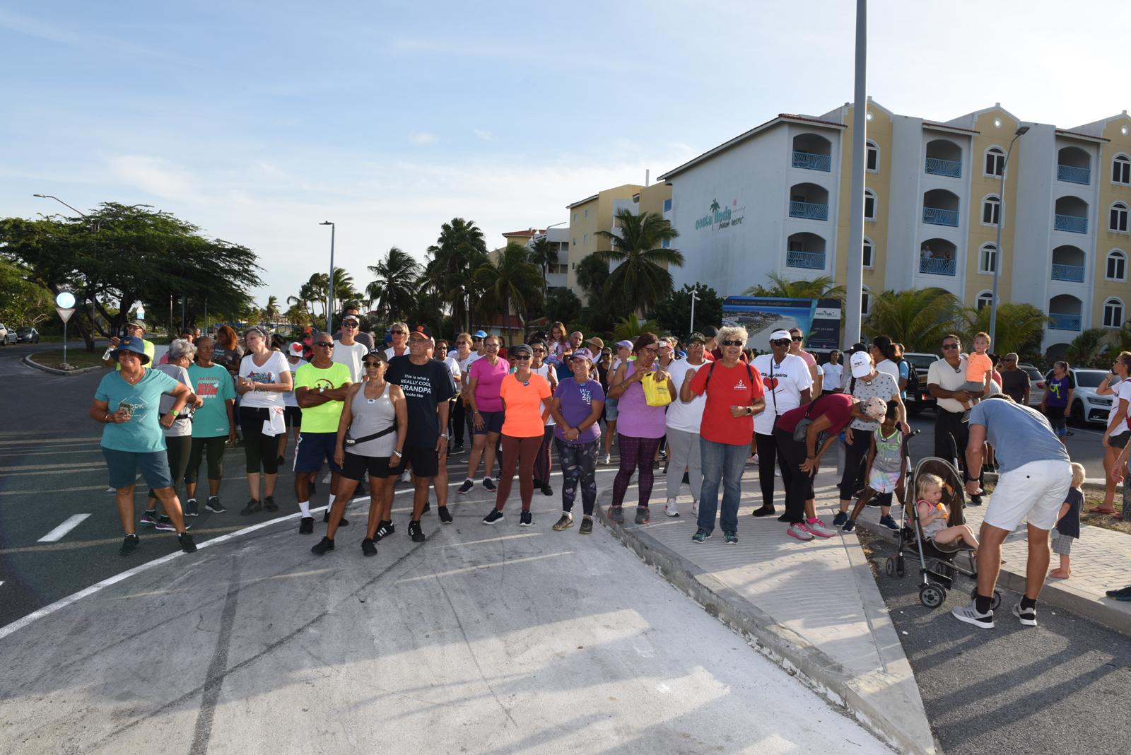 Prome edicion di “5 KM Beach Boardwalk” di Aruba Heart Foundation hopi exitoso