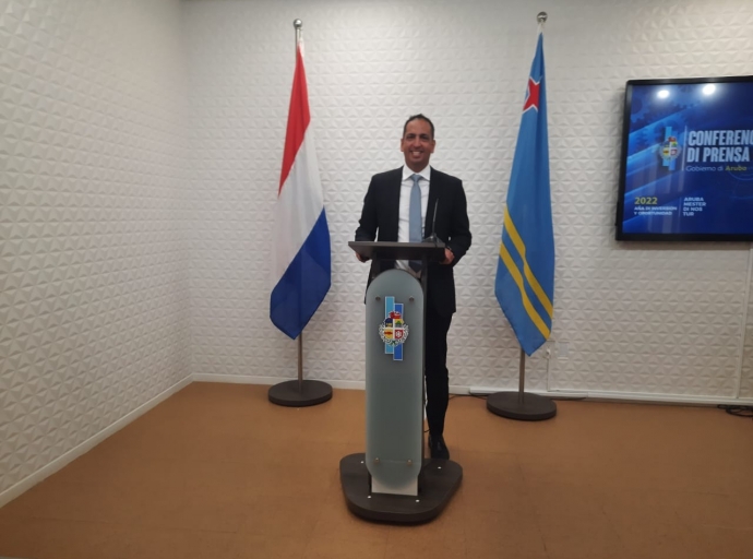 Minister Dangui Oduber sumamente satisfecho cu resultado di Expo contra malesanan cronico