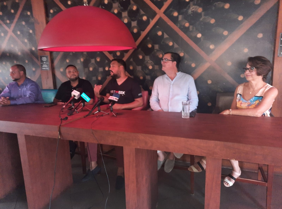 Aruba Art Fair lo tuma lugar e dianan 4, 5 y 6 di November y lo ta un explosion di eventonan fabuloso