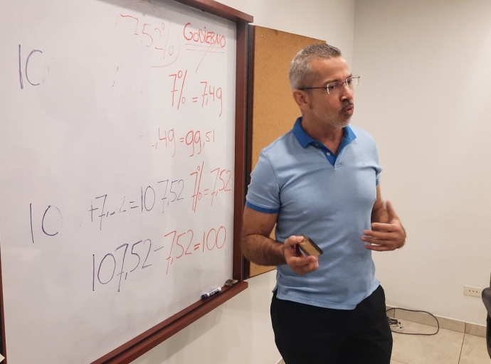 Comercio y pueblo a haya palo cu aumento di BBO di 6% na mas cu 7%