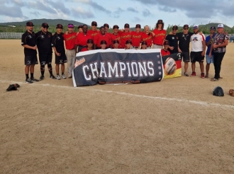 Hobennan a briya den ‘Baseball in Paradise’