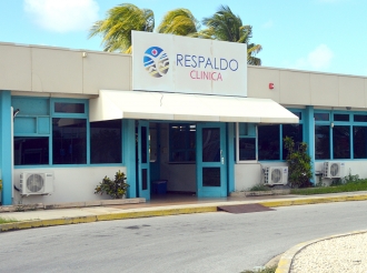 Famianan ta protesta contra cierre di seccion Respaldo Verblijf