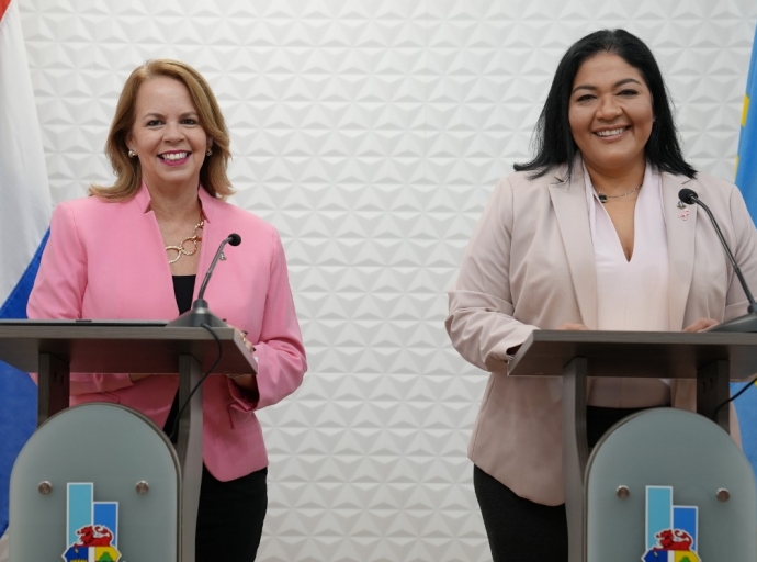 Aruba ta cumpliendo cu palabracionnan y no ta haya aanwijzing mas