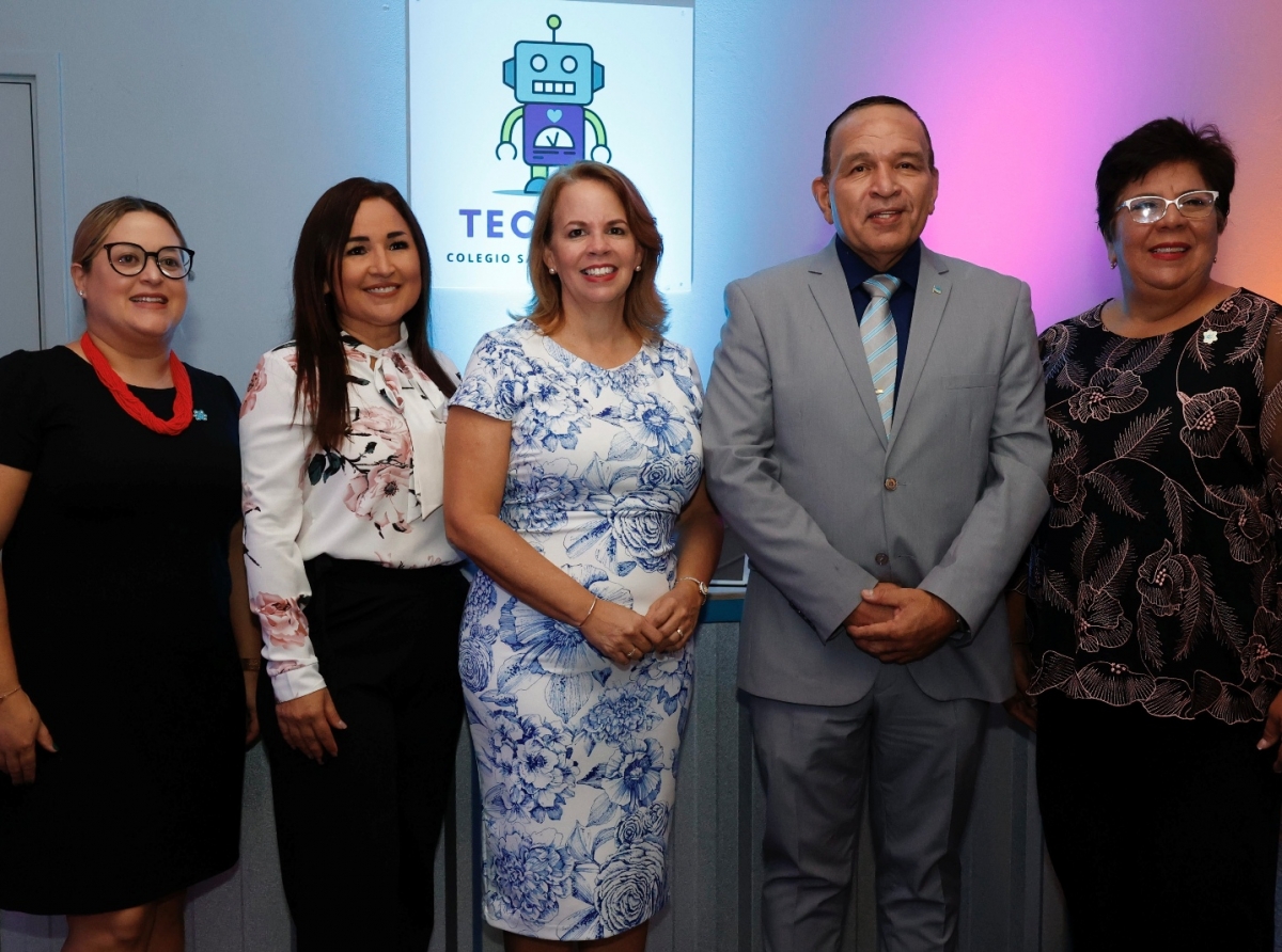 Tech Lab na Colegio Sagrado Curason lo stimula alumnonan pa siña mas di ciencia y tecnologia