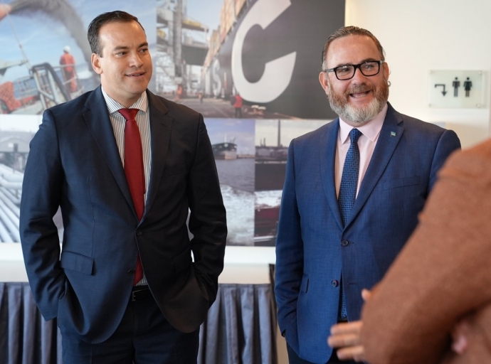 Minister Glenbert Croes cu reunionnan importante na Hulanda relaciona cu industria di hidrogeno
