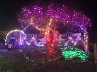 Mas di 15 mil luz ta parti di e bunita iluminacion di Pasco na Seroe di Jan Flemming