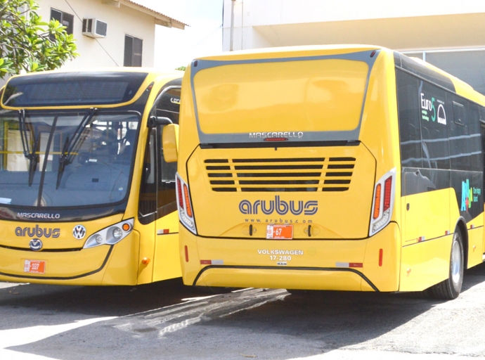 Door di welga awe lo no tin servicio di Arubus te despues di 1’or di atardi incluyendo bus escolar