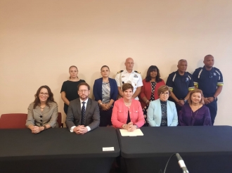 Rey Willem-Alexander, Reina Máxima y Prinses van Oranje lo yega Aruba Dialuna 20 di Januari