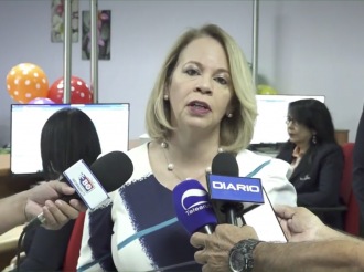 Reapertura di Hulp Bestuurskantoor na San Nicolas na edificio di Refineria di Aruba