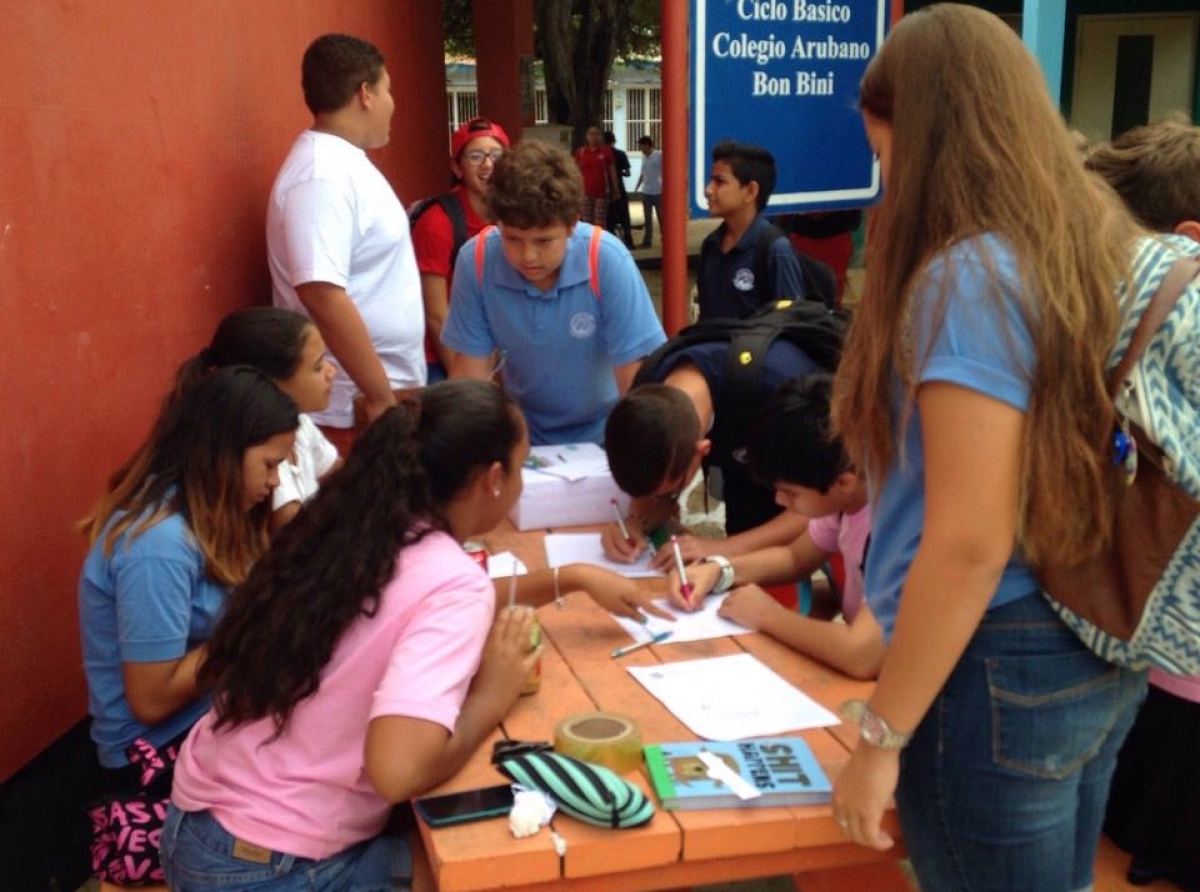 Diasabra tin Open Dag na Colegio Arubano