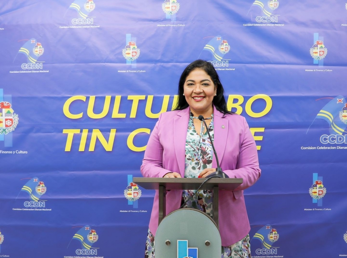 Minister di Cultura trahando cu Comision caba pa celebra Dianan Nacional