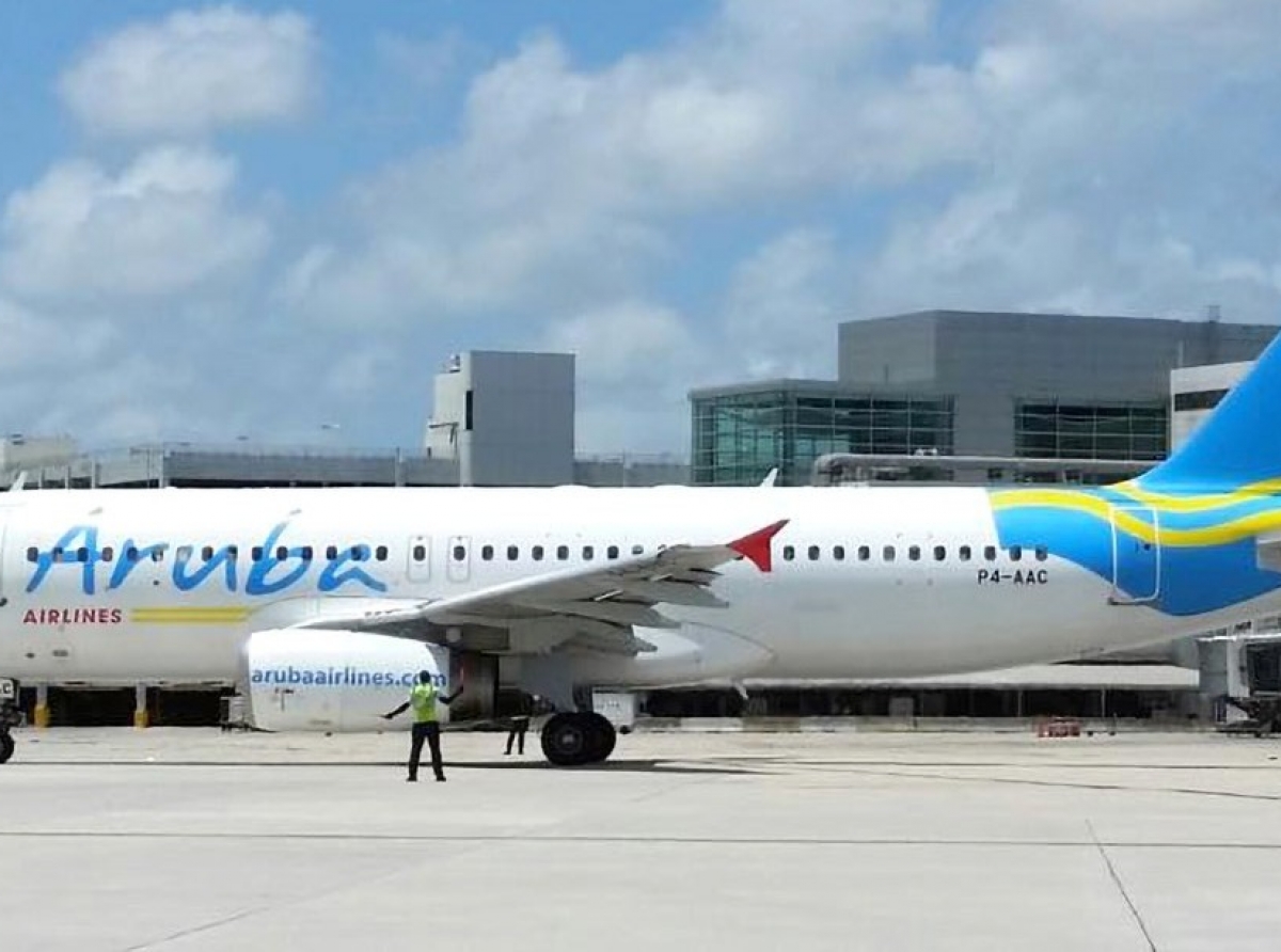 Hopi discriminatorio e decision di Aruba Airlines pa retira empleada cu a caba di sali na estado