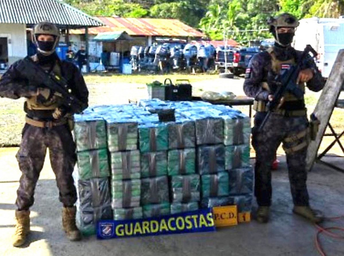 Autoridadnan Colombiano a confisca mas di 2 ton di cocaina den awanan di Costa Rica