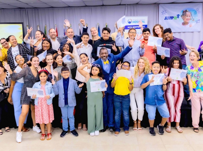 Grupo di 18 mucha ta termina exitosamente e di 2 edicion di 'Jump 18'