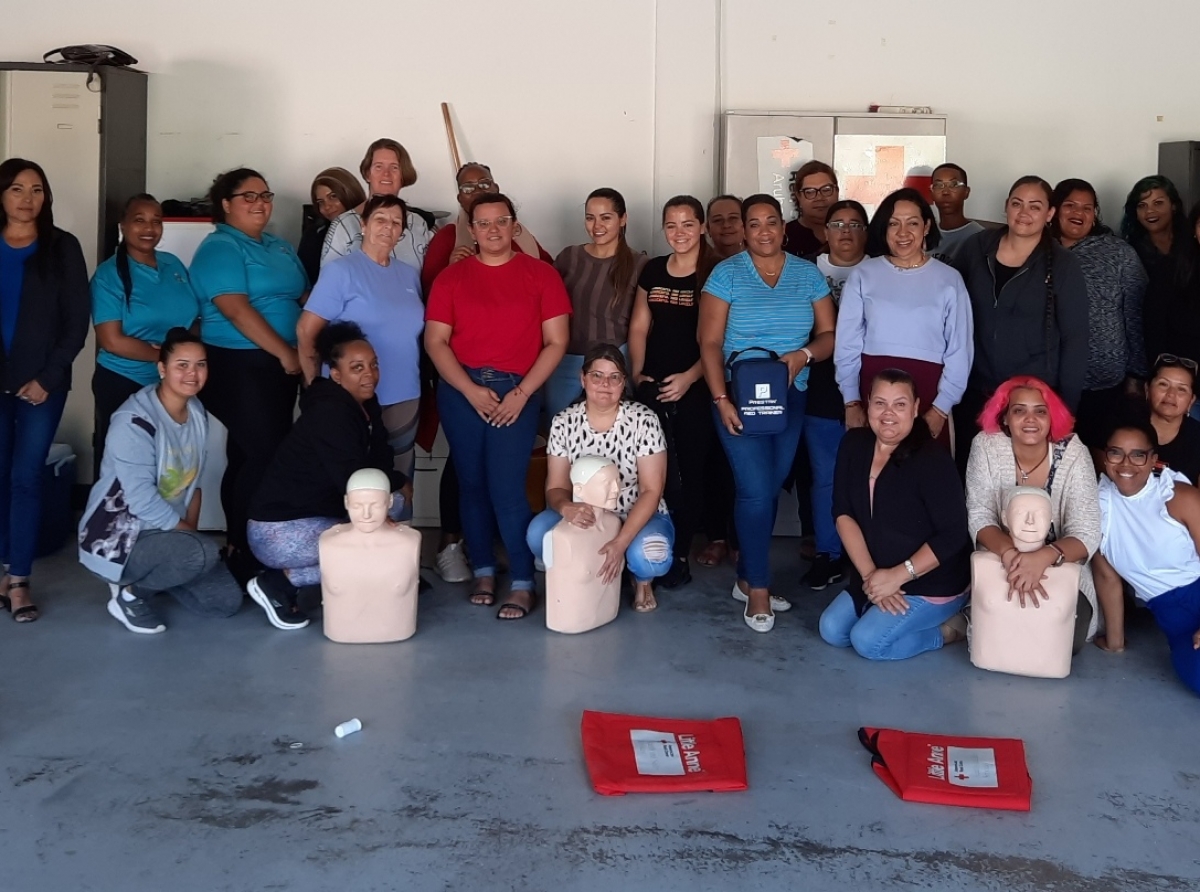 Fundacion Pa Nos Muchanan a organisa 2 sesion di e workshop 'Prome asistencia, CPR y Siguridad den centro di mucha'