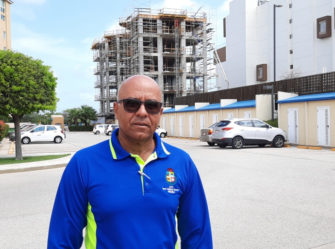 DTI ta haci keuring y inspeccion di grua pa garantiza seguridad di e operator y tur cu ta traha cune