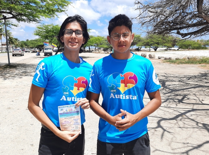 Dos hoben di Universidad di Aruba ta organisa evento  Diadomingo awor  pa yuda Fundacion Autismo