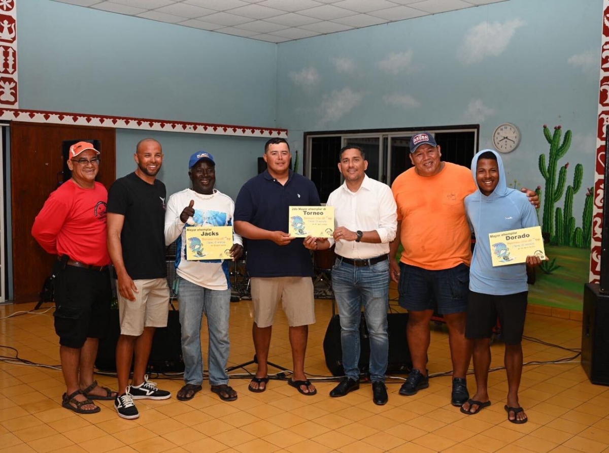 Ganadornan di e torneo di Pesca di Dia di Rey