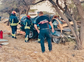 Accident grave riba Avenida Nelson O. Oduber a cobra bida di un dama