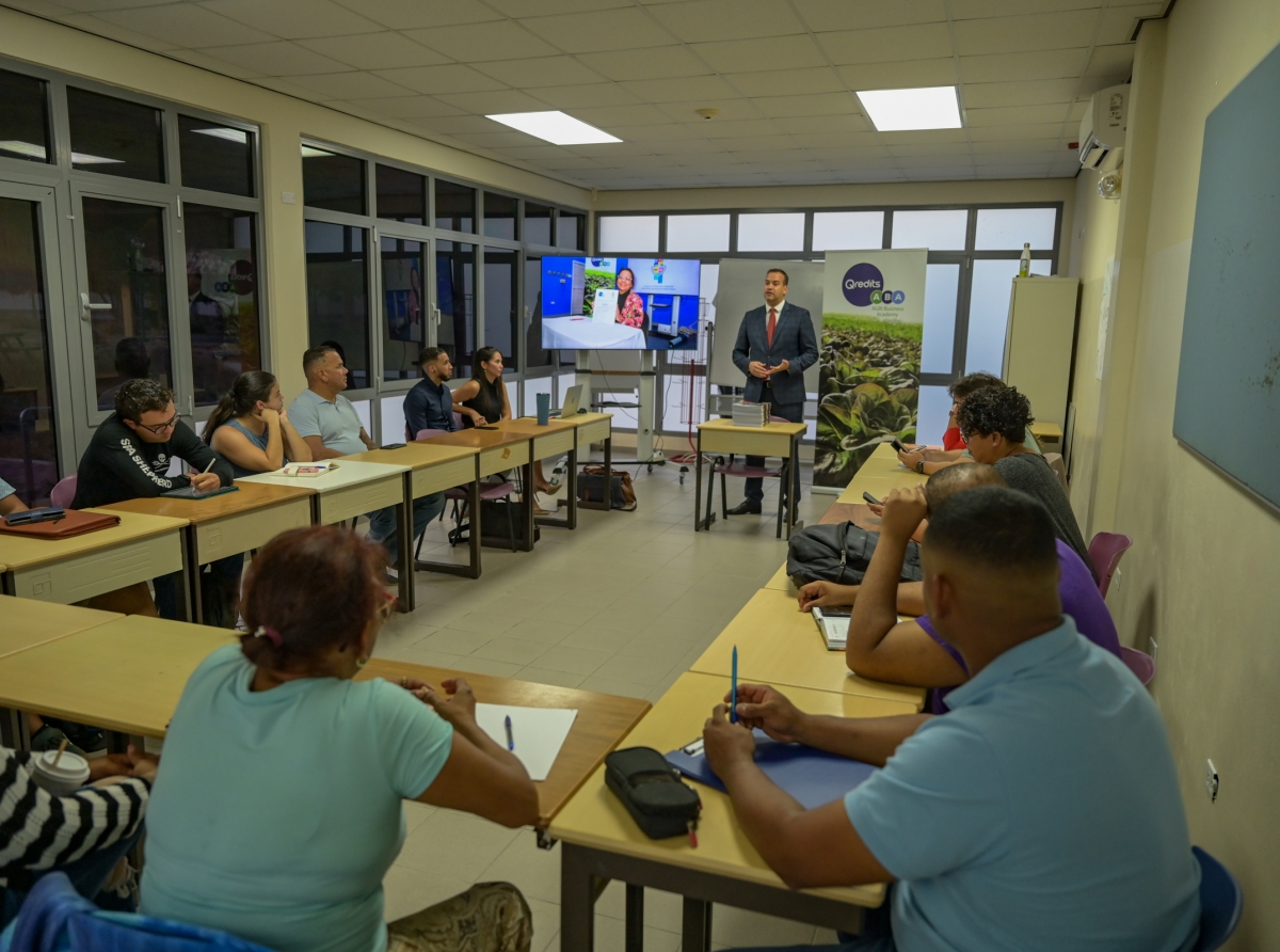 Agri Business Academy ta sigui promove metodonan mas moderno di agricultura
