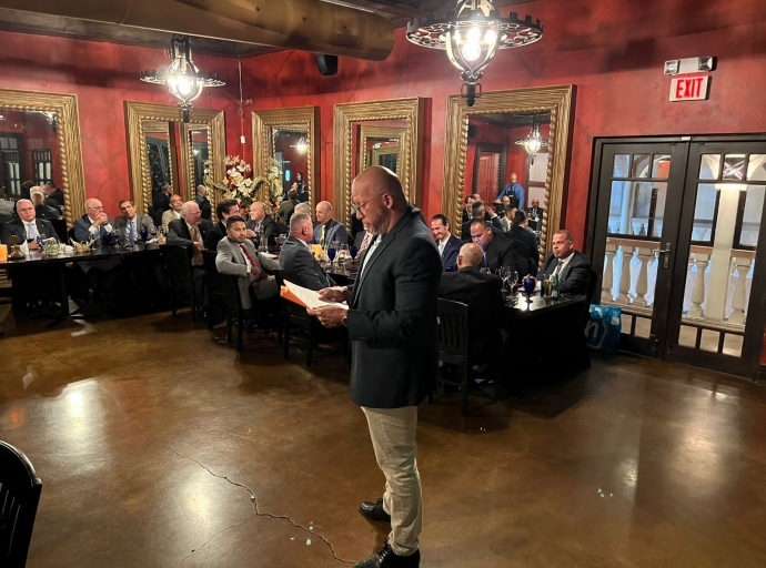 Kiwanis Club of Palm Beach a cumpli cu temanan oficial durante Reunion Anual
