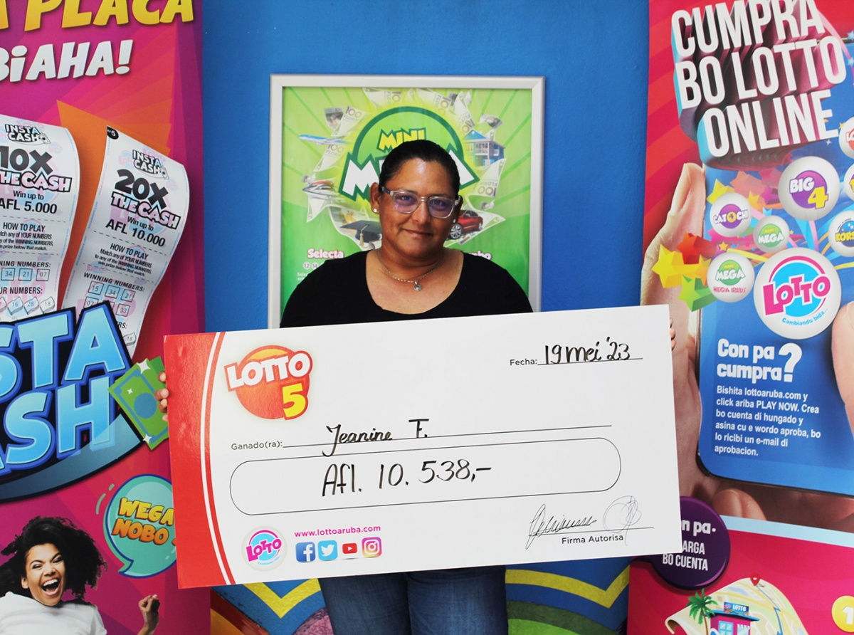 Jeanine a gana segundo premio di Lotto 5