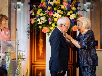Dufy Kock lo asisti na e ceremonia di otorgamento di Zilveren Anjer 2023