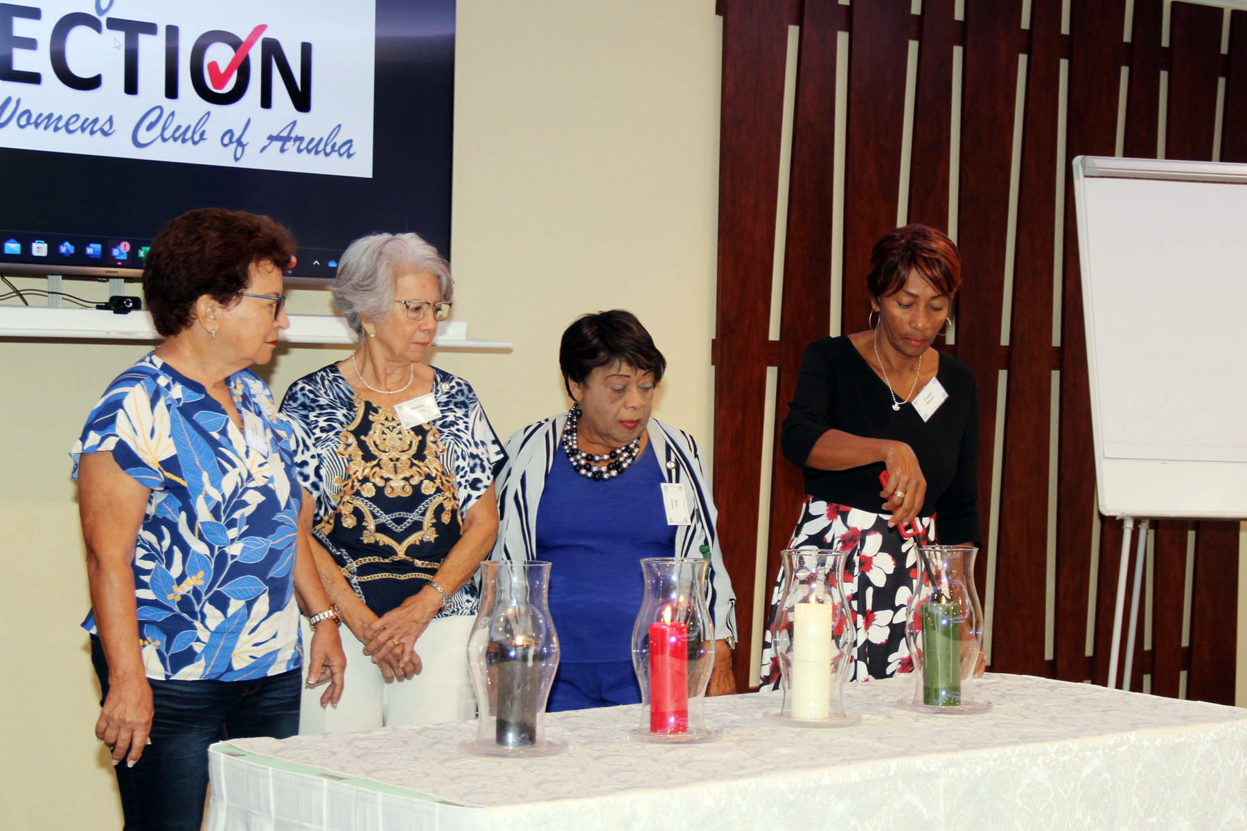 Women’s Club of Aruba a tene conmemoracion di victimanan di AIDS