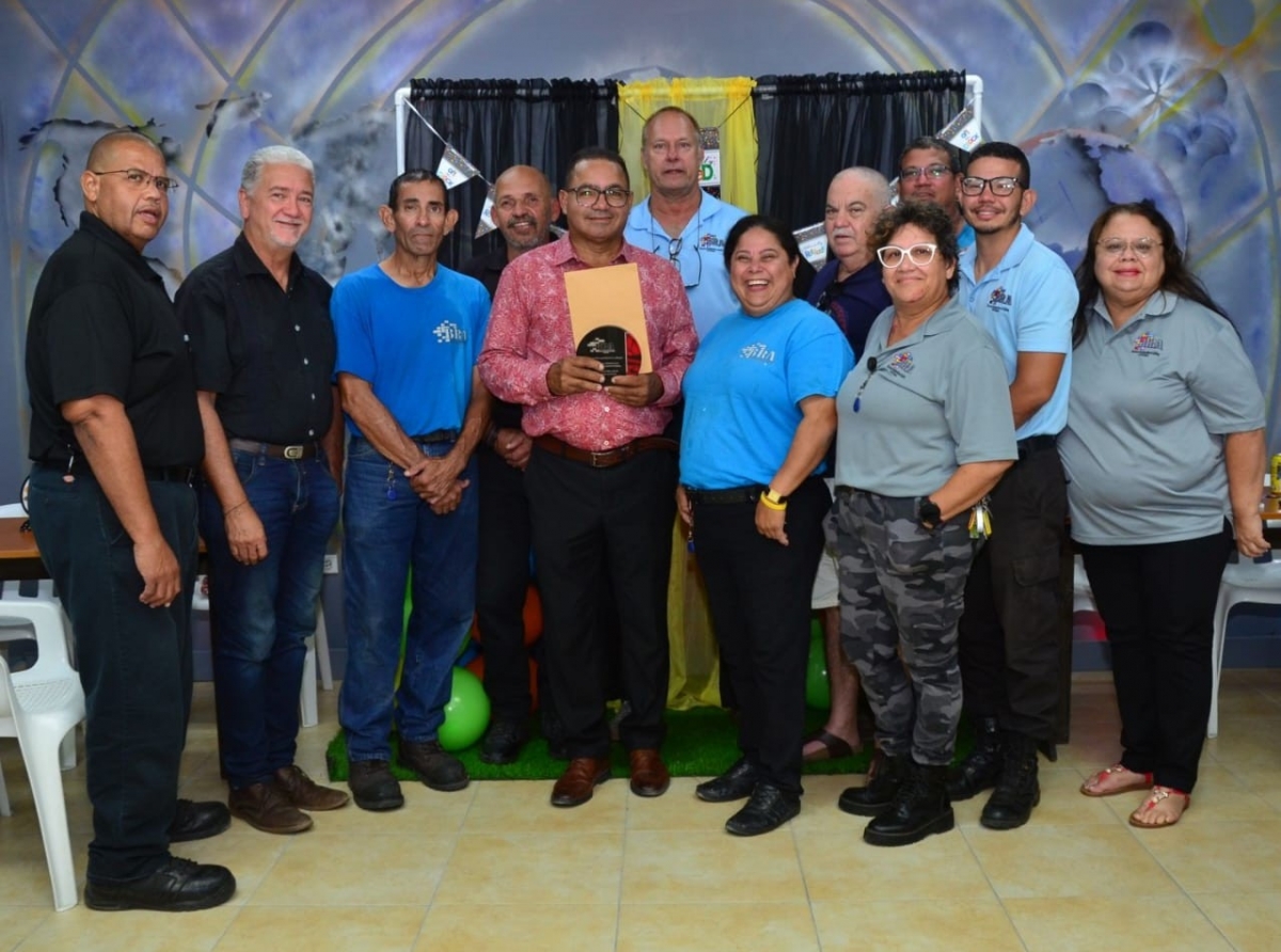 Antonio Marcelino Robert a celebra su ultimo dia di trabou