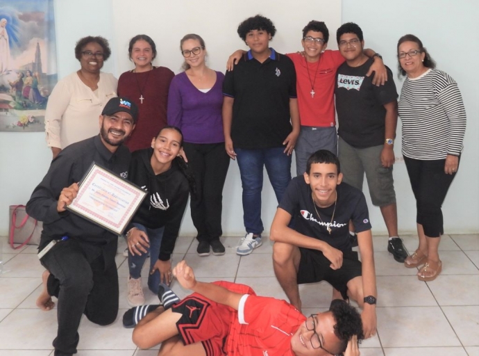 Pastoral Hubenil Noord a organisa un tayer cu e reconocido Jhon Freddy Montoya