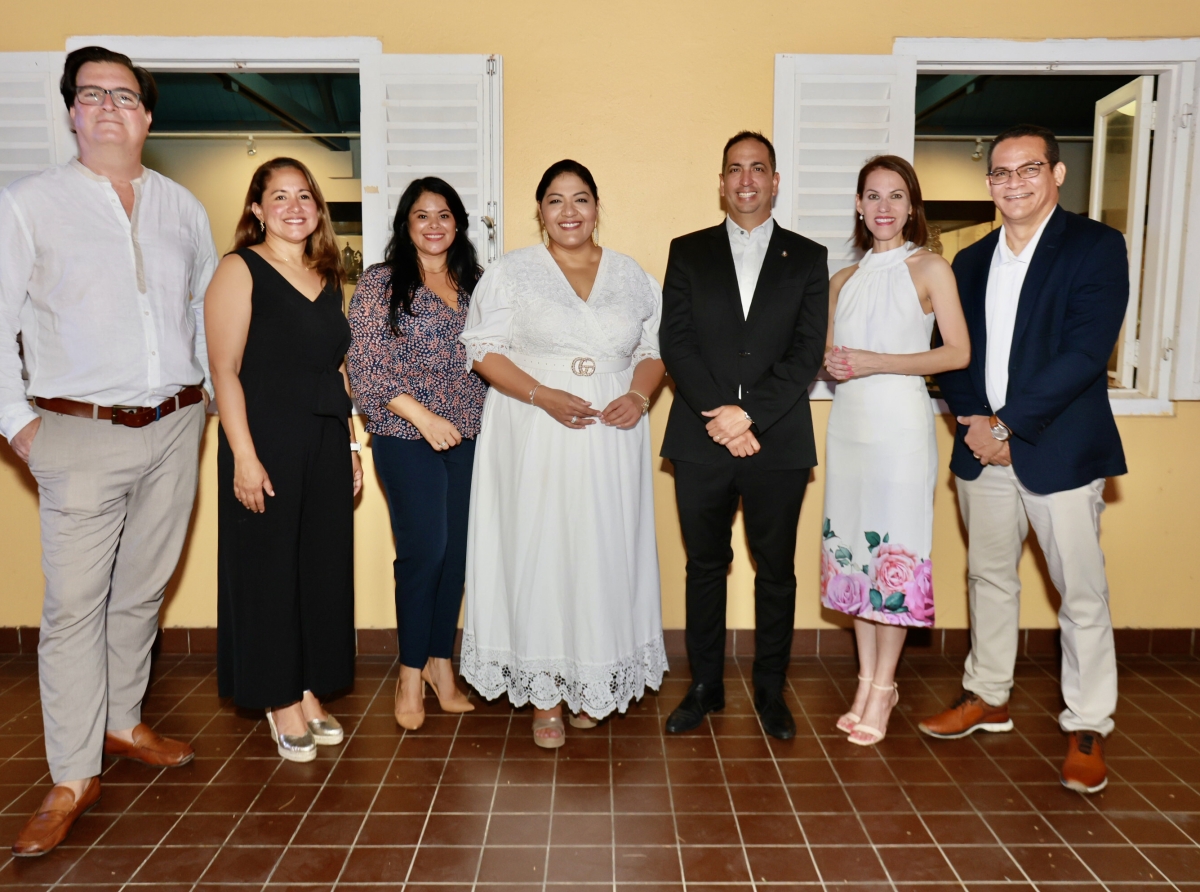 A.T.A y Fundacion Museo Arubano a firma acuerdo pa yuda preserva y promove historia y cultura di Aruba