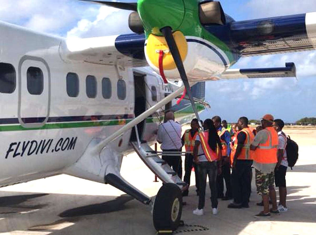 Panico riba vuelo di Aruba pa Curaçao ora porta di Twin Otter a dal habri