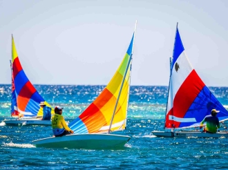 Aruba International Regatta ta cla pa ranca sali cu su 13 edicion!