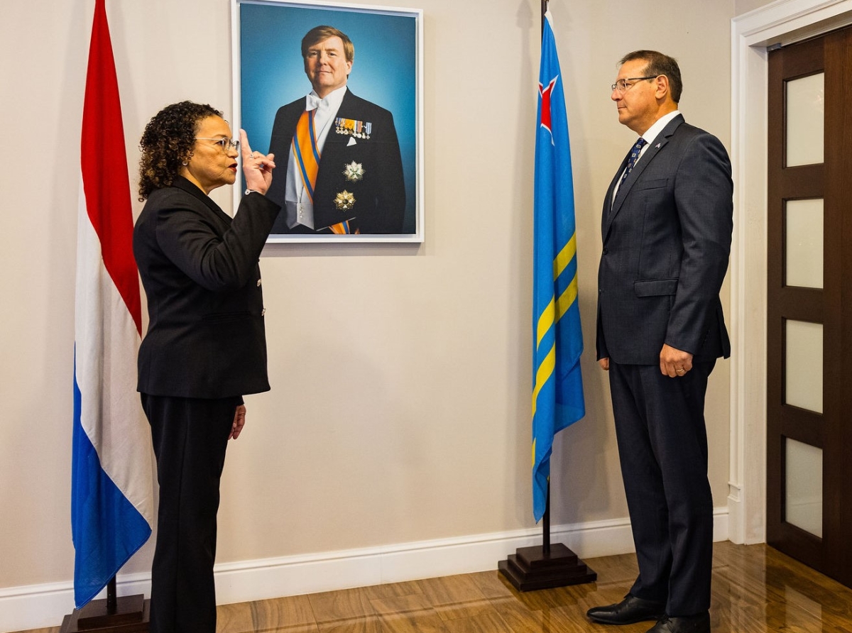 Minister Croes ta felicita Sra. Amalin Flanegin como Procurador General di Ministerio Publico di Aruba