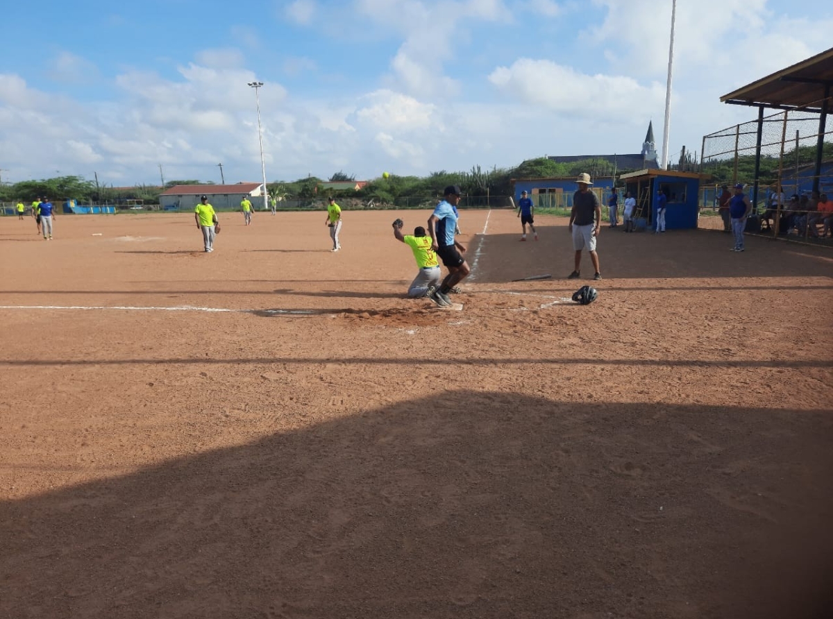 Weganan di Semi-Final di Torneo Balls Out 2023 Edicion 2