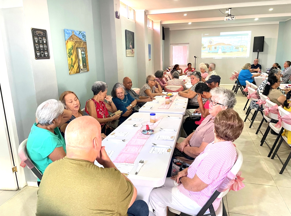 Exitoso evento di adulto mayor na Fundacion Famia Piedra Plat