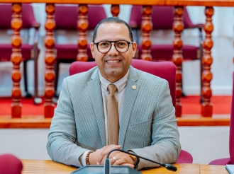 Oposicion chikito a entrega mocion urgiendo gobierno pa acepta RAft