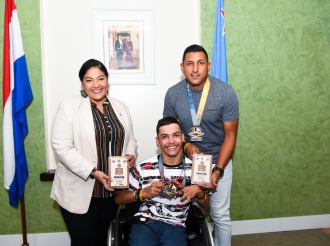 Disjondrick Jacobs, Brainer Lampe y Gerald Moreta a pone nomber di Aruba den halto den e competencia di Ironman Maryland 2023