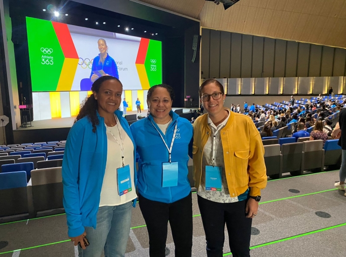 Kamilah Dammers a atende e International Athletes' Forum na Suiza