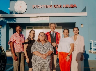 Hospital y Stichting BOB Aruba a firma un acuerdo hopi importante