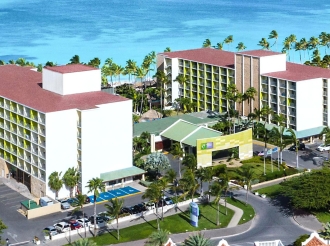 Trahador di Holiday Inn mes ta esun cu a manda alarma falso di bom