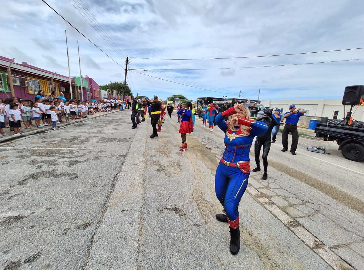 Muchanan a celebra nan dia c'un tremendo  'Super Heroes Parade 2023'