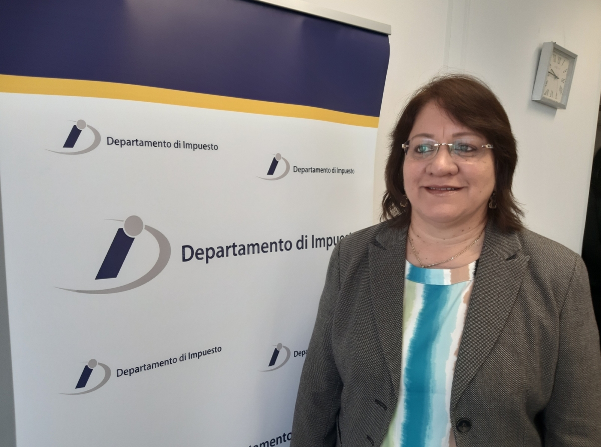 Tin un cumplimento di 81% cu ta 72.752 vehiculo di motor cu tin pago registra