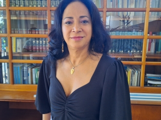 Ta wardando aclaracion Minister di Labor riba cierto permiso cu ta otorga na hende ilegal pa traha na Aruba sin contribui cu e pais