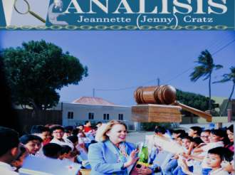 Maneho Wever-Croes enfrente refugiado ta corecto!