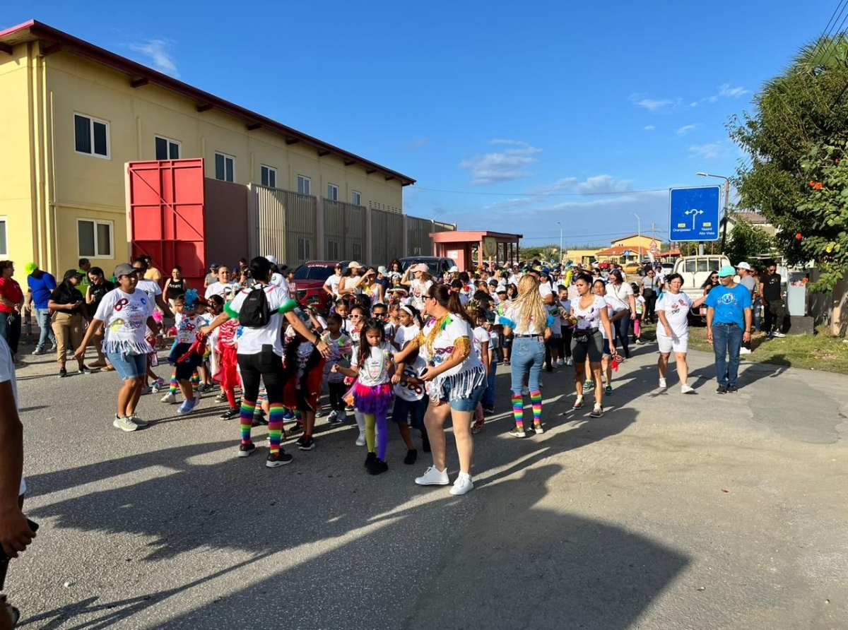 Parada di Scolnan Uni di Noord tabata yen ambiente