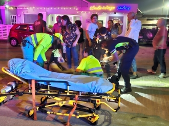 Mama y yiu muher a resulta herida den accidente na Shaba