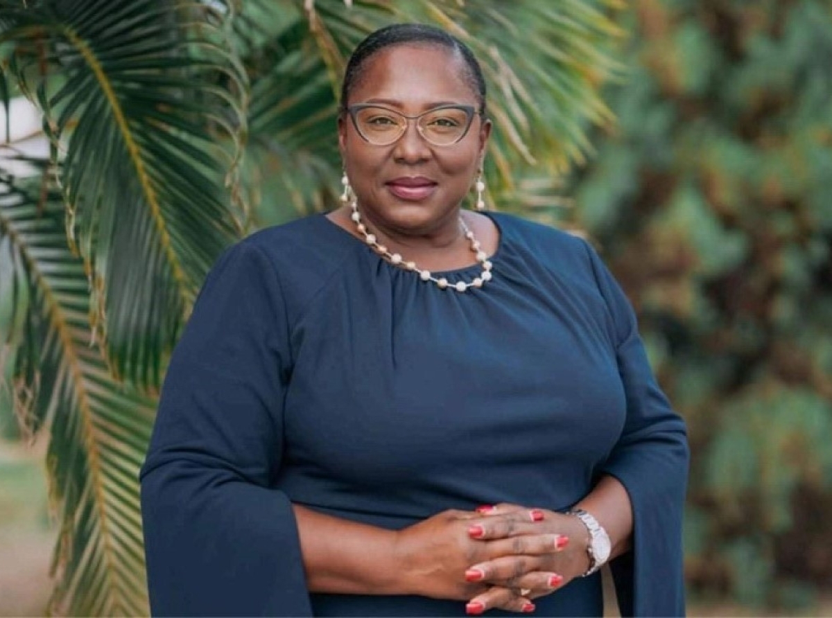 Alida Francis ta bay bira e prome Gobernador femenino di St. Eustatius